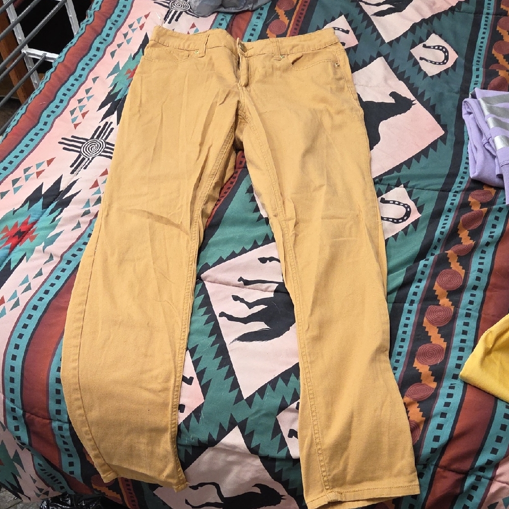 Love Nation Skinny Pants in Mustard